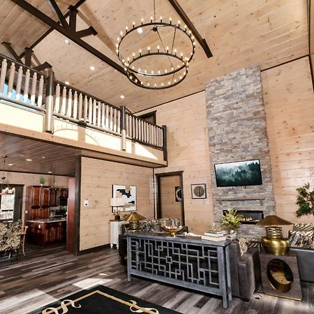 Villa Swim And Gym Mansion Pigeon Forge Exterior foto